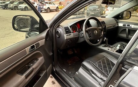 Volkswagen Touareg III, 2007 год, 850 000 рублей, 4 фотография