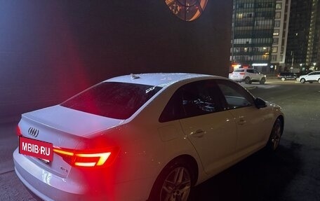 Audi A4, 2018 год, 1 900 000 рублей, 4 фотография