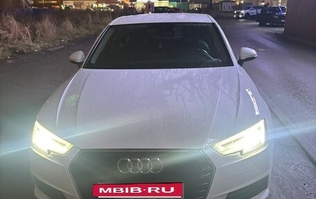 Audi A4, 2018 год, 1 900 000 рублей, 5 фотография