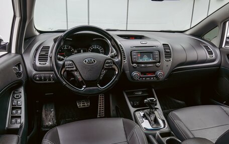 KIA Cerato IV, 2018 год, 1 820 000 рублей, 6 фотография