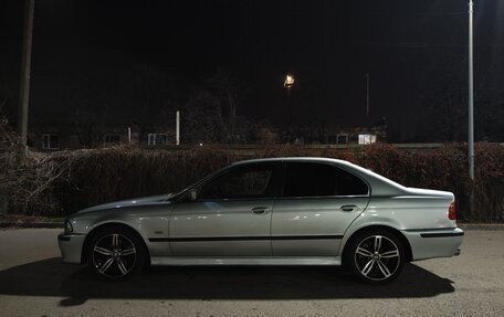 BMW 5 серия, 1998 год, 650 000 рублей, 2 фотография