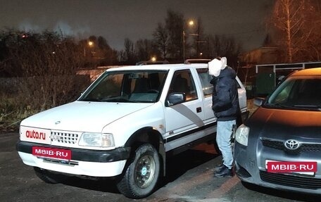 Opel Frontera A, 1995 год, 385 000 рублей, 9 фотография