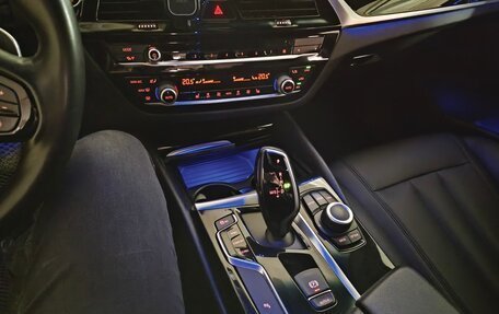 BMW 5 серия, 2019 год, 3 350 000 рублей, 13 фотография