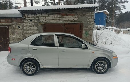 Chevrolet Aveo III, 2004 год, 369 000 рублей, 2 фотография