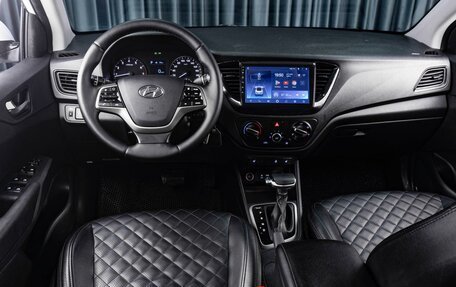 Hyundai Solaris II рестайлинг, 2018 год, 1 339 000 рублей, 6 фотография