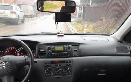 Toyota Corolla, 2005 год, 500 000 рублей, 5 фотография