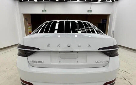 Skoda Superb III рестайлинг, 2022 год, 1 710 000 рублей, 5 фотография