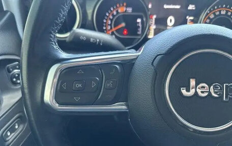 Jeep Wrangler, 2021 год, 5 560 000 рублей, 9 фотография