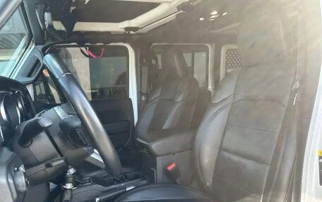 Jeep Wrangler, 2021 год, 5 560 000 рублей, 7 фотография