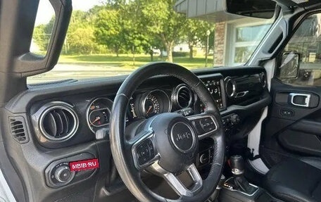 Jeep Wrangler, 2021 год, 5 560 000 рублей, 19 фотография