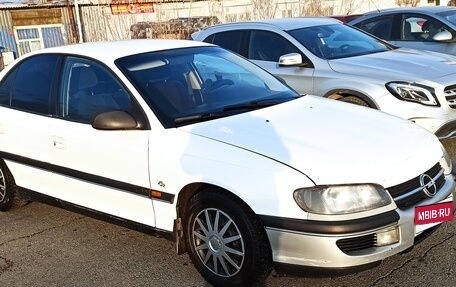 Opel Omega B, 1994 год, 160 000 рублей, 1 фотография