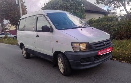 Toyota Lite Ace IV, 1997 год, 310 000 рублей, 2 фотография