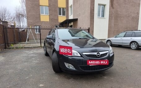 Opel Astra J, 2011 год, 569 000 рублей, 9 фотография