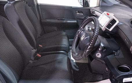 Honda Freed I, 2010 год, 1 249 000 рублей, 14 фотография