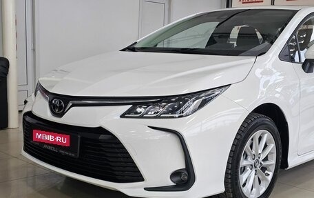 Toyota Corolla, 2023 год, 2 395 000 рублей, 3 фотография