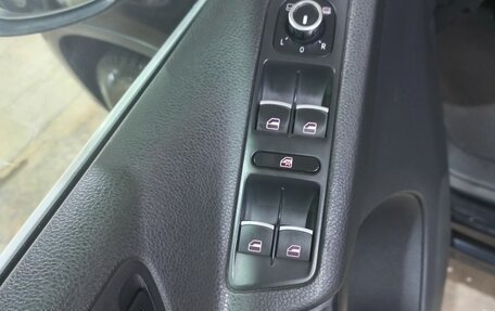 Volkswagen Tiguan I, 2012 год, 1 349 000 рублей, 29 фотография