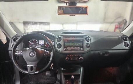 Volkswagen Tiguan I, 2012 год, 1 349 000 рублей, 27 фотография