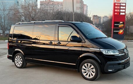 Volkswagen Caravelle T6 рестайлинг, 2020 год, 4 890 000 рублей, 12 фотография