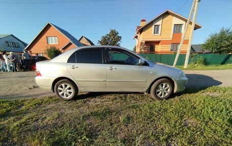 Toyota Corolla, 2005 год, 670 000 рублей, 4 фотография