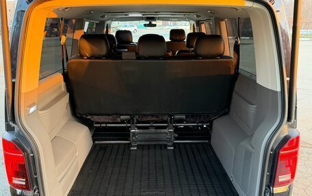 Volkswagen Caravelle T6 рестайлинг, 2020 год, 4 890 000 рублей, 23 фотография