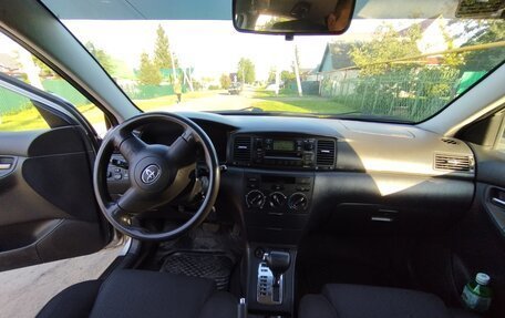 Toyota Corolla, 2005 год, 670 000 рублей, 9 фотография