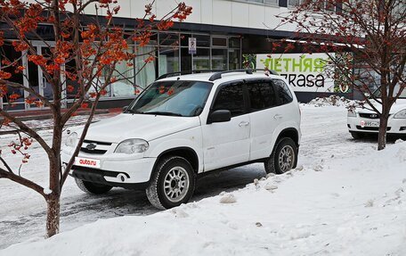 Chevrolet Niva I рестайлинг, 2015 год, 705 000 рублей, 10 фотография