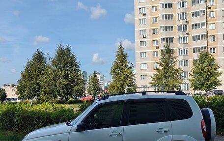 Chevrolet Niva I рестайлинг, 2015 год, 705 000 рублей, 4 фотография