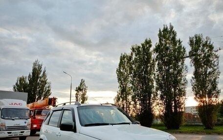 Chevrolet Niva I рестайлинг, 2015 год, 705 000 рублей, 5 фотография