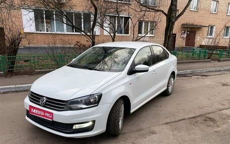 Volkswagen Polo VI (EU Market), 2018 год, 1 200 000 рублей, 1 фотография