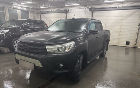 Toyota Hilux VIII, 2018 год, 3 499 000 рублей, 5 фотография