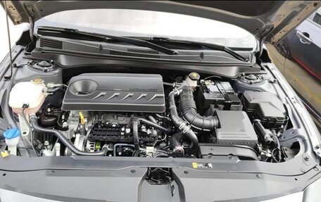 Hyundai Elantra, 2023 год, 2 500 000 рублей, 17 фотография