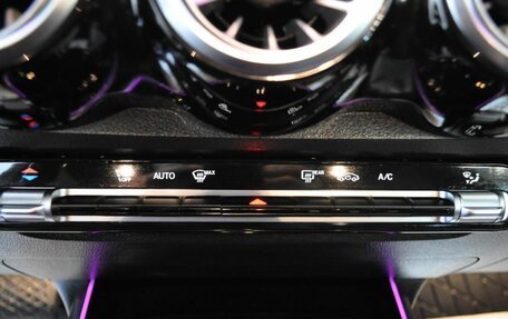 Mercedes-Benz GLB, 2020 год, 3 752 500 рублей, 11 фотография