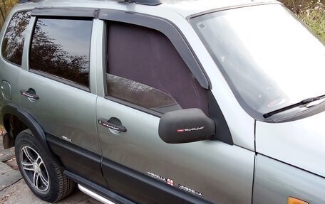 Chevrolet Niva I рестайлинг, 2006 год, 330 000 рублей, 4 фотография