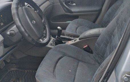 Renault Laguna II, 2001 год, 265 000 рублей, 7 фотография