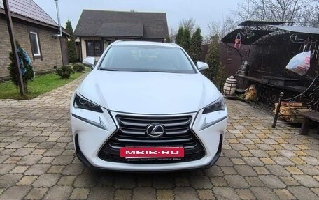 Lexus NX I, 2015 год, 2 850 000 рублей, 3 фотография