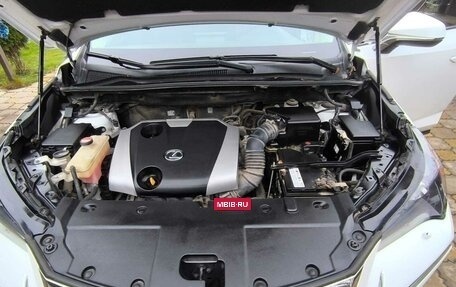 Lexus NX I, 2015 год, 2 850 000 рублей, 13 фотография