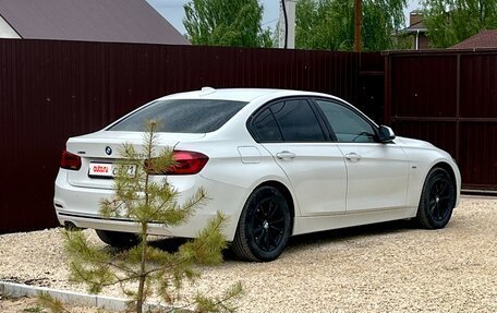 BMW 3 серия, 2018 год, 1 810 000 рублей, 10 фотография