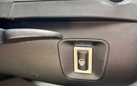 BMW 3 серия, 2018 год, 1 810 000 рублей, 17 фотография