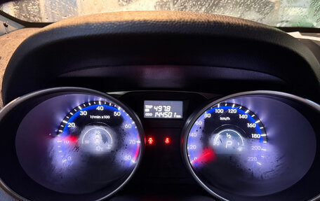 Hyundai ix35 I рестайлинг, 2014 год, 1 499 000 рублей, 2 фотография