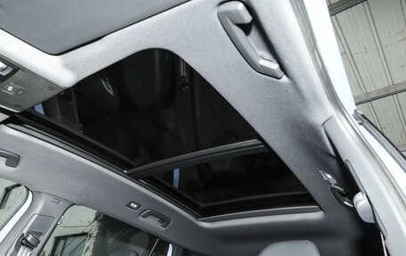 Volkswagen Tiguan, 2025 год, 4 730 000 рублей, 17 фотография