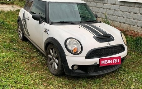 MINI Hatch, 2010 год, 700 000 рублей, 1 фотография