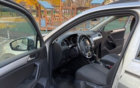 Volkswagen Tiguan II, 2017 год, 2 300 000 рублей, 9 фотография