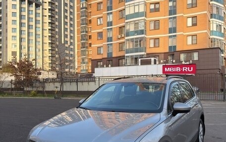 Volkswagen Tiguan II, 2017 год, 2 300 000 рублей, 17 фотография