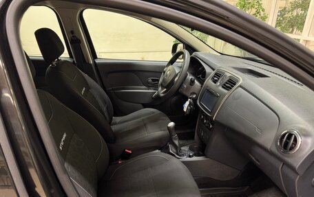 Renault Sandero II рестайлинг, 2014 год, 960 000 рублей, 9 фотография