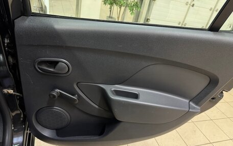 Renault Sandero II рестайлинг, 2014 год, 960 000 рублей, 17 фотография