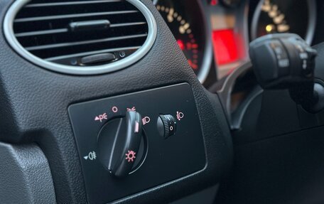 Ford Focus II рестайлинг, 2008 год, 599 000 рублей, 32 фотография