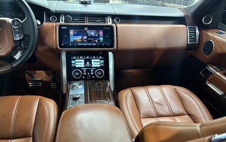 Land Rover Range Rover IV рестайлинг, 2016 год, 5 690 000 рублей, 22 фотография