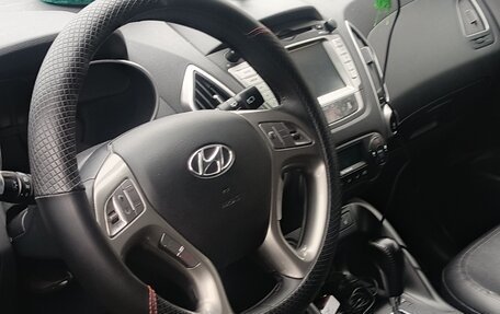 Hyundai ix35 I рестайлинг, 2013 год, 1 450 000 рублей, 2 фотография