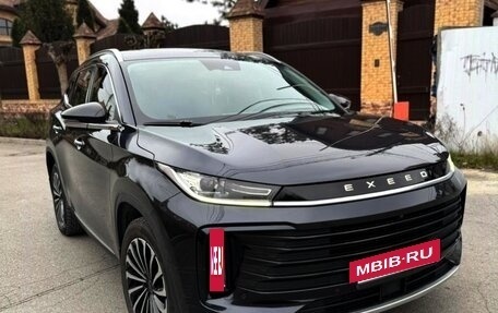 CheryExeed TXL, 2022 год, 2 299 000 рублей, 2 фотография
