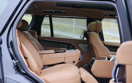Land Rover Range Rover IV рестайлинг, 2024 год, 22 200 000 рублей, 26 фотография